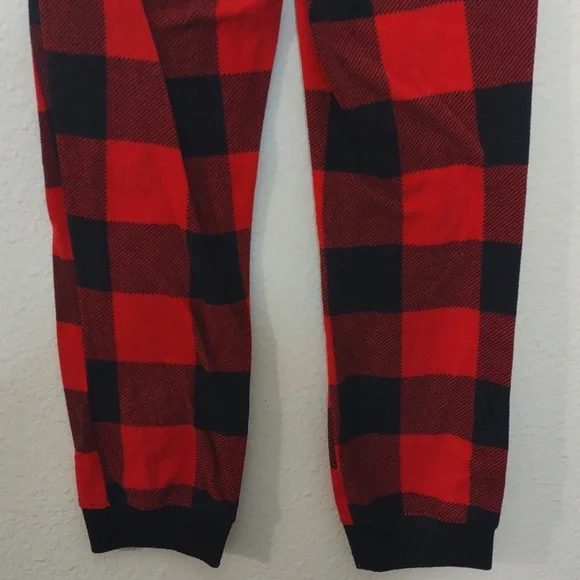 USED OLD NAVY BOYS PAJAMA PANTS COLOR BLACK AND RED PLAID SIZE L (10/12) - Picture 8 of 9